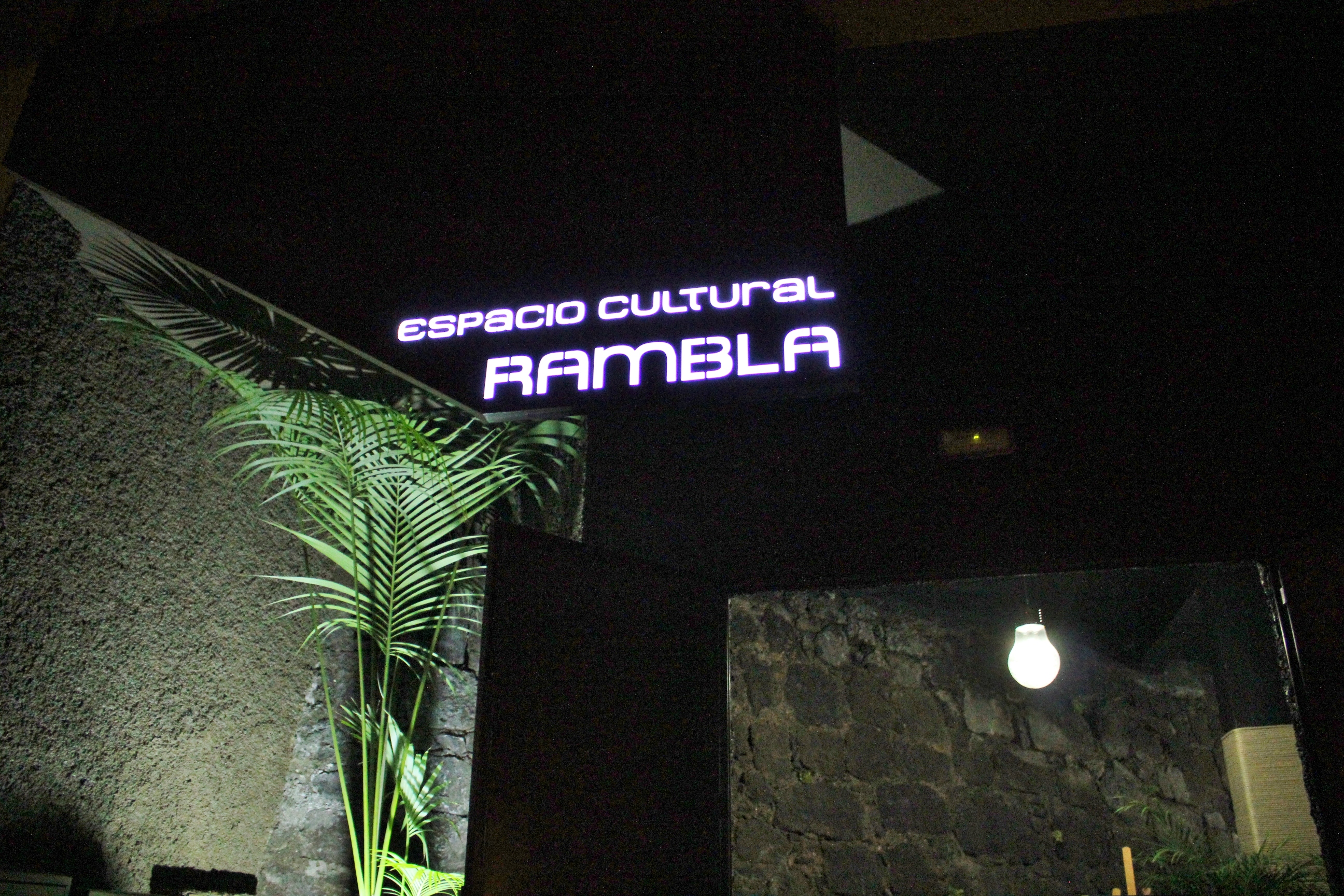 entrada_del_espacio_cultural_rambla